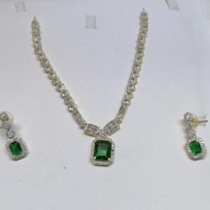 Green Serenity Gold-Plated Jewelry Set